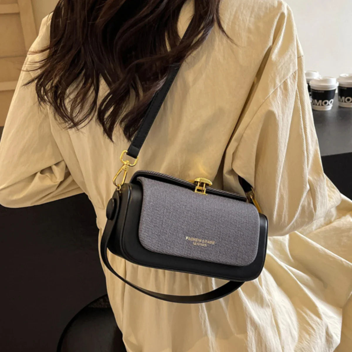 Trendy Classic Leather Commuter Shoulder Bag & Short Handle Handbags